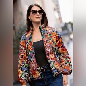 Avara size small Lexi Floral Embroidered Women's Jacket puffer quilted